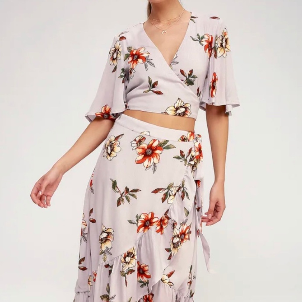 NWT lulus two piece floral wrap top and skirt